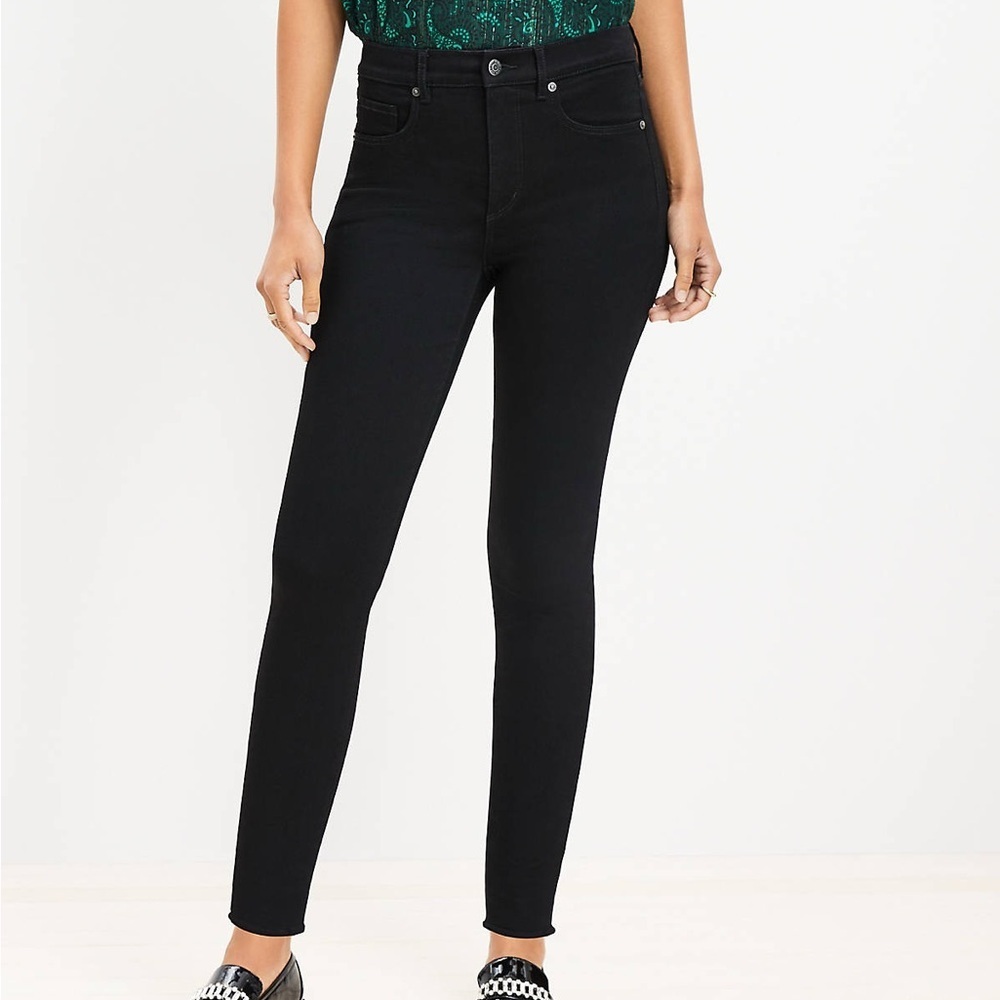 NWT LOFT black leggings
